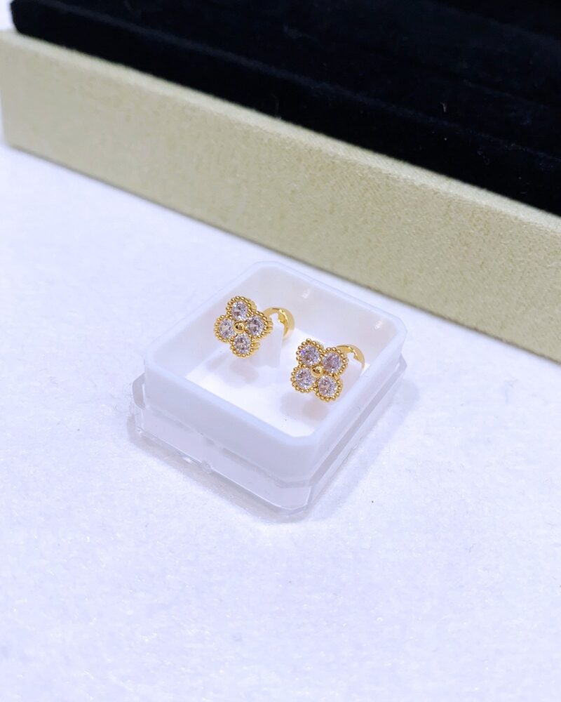 Aretes de flor y baño de oro de 18K, cierre de rosca-Acero inoxidable 316L-C0 Aretes de flor y baño de oro de 18K