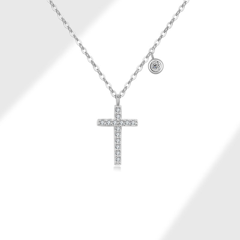 Cadena con dije de cruz y punto de luz con baño de oro blanco-Plata 925-C15 Cadena con dije de cruz y punto de luz con baño de oro blanco
