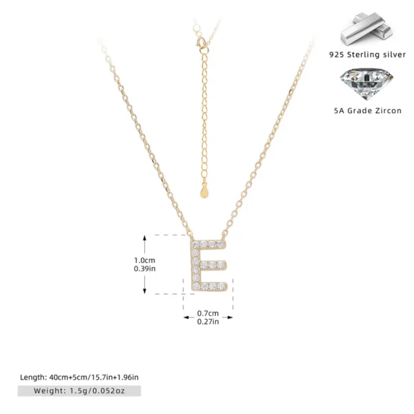 Cadena con dije de inicial E chapado en oro de 18K