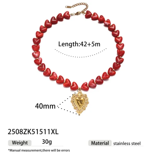 Collar de corazón rojo
