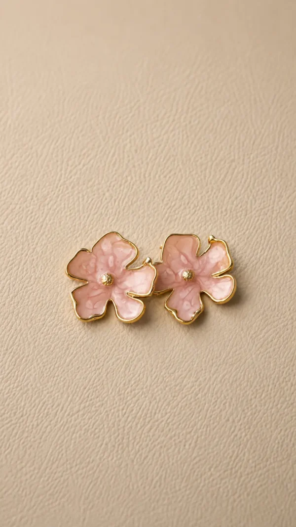 Aretes de flor naranja