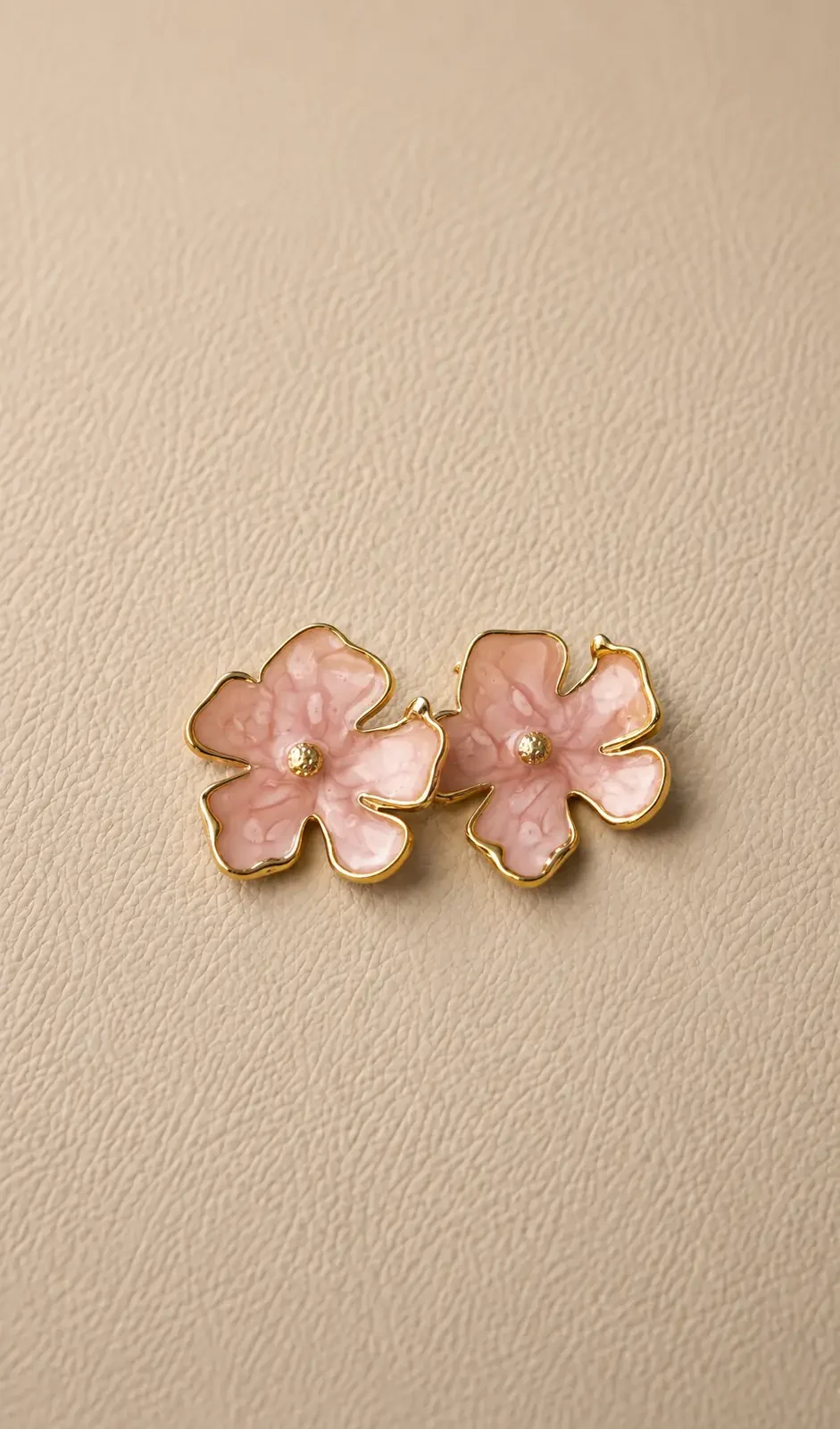 IMG_4378 Aretes de flor naranja