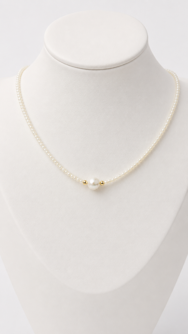 Collar piedras blancas