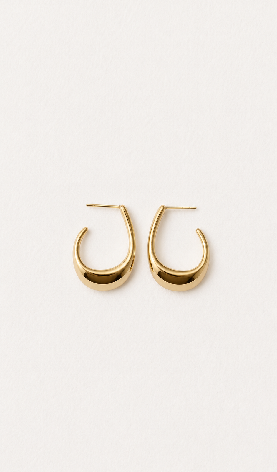 Semi hoops sin circonitas y baño de oro de 18K