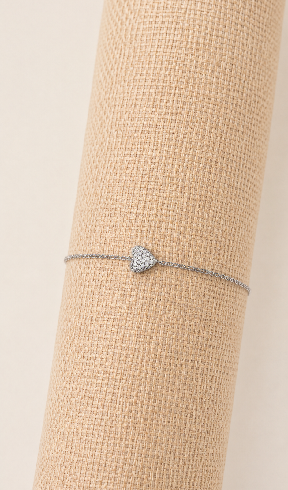 IMG_4547 Pulsera de corazón con circonitas y baño de oro blanco