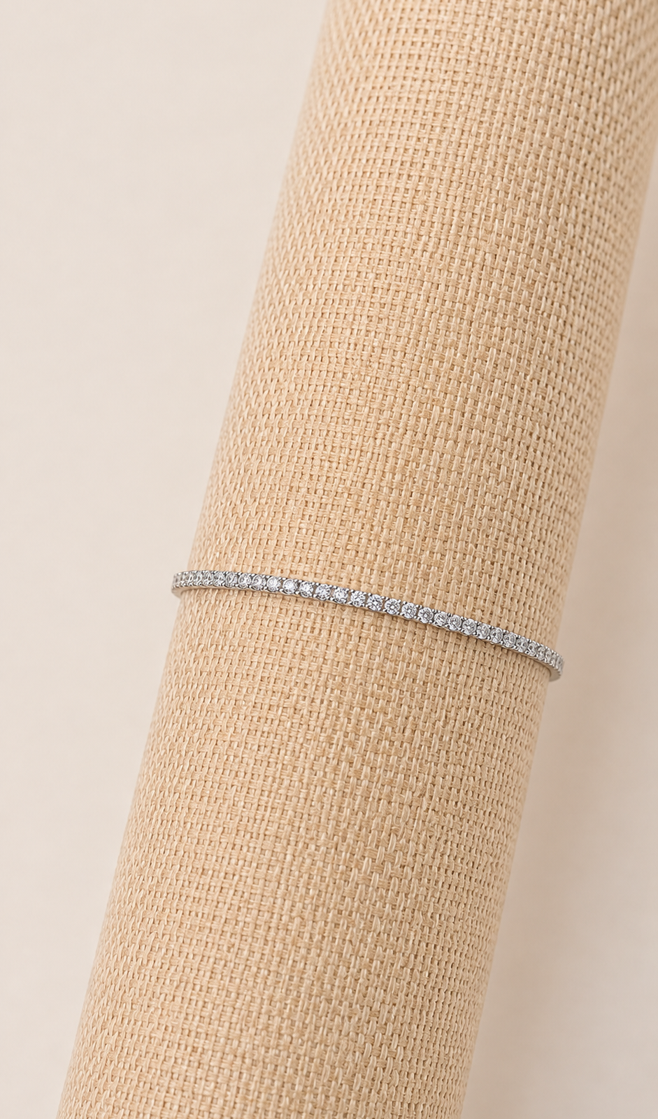 Pulsera tennis con baño de oro blanco