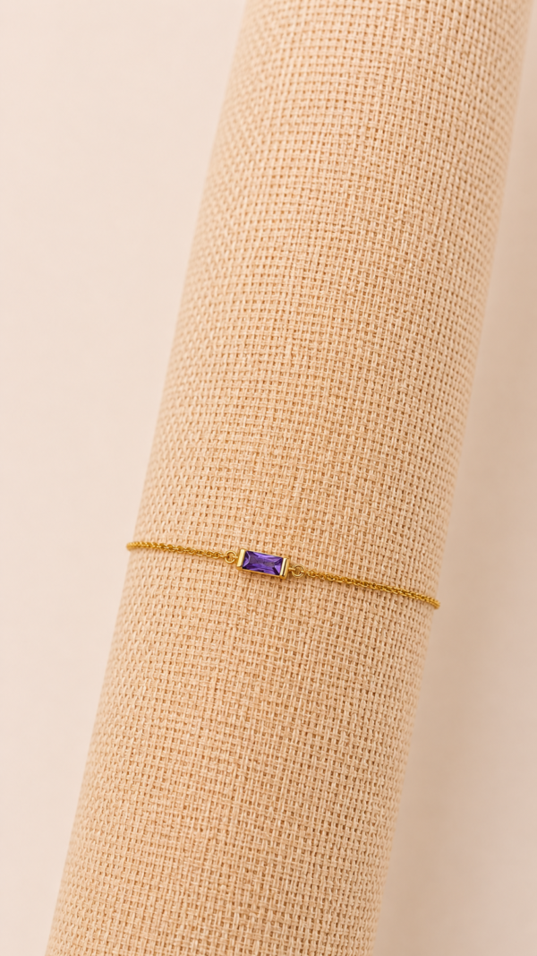 Pulsera de nacimiento febrero baño de oro de 18K