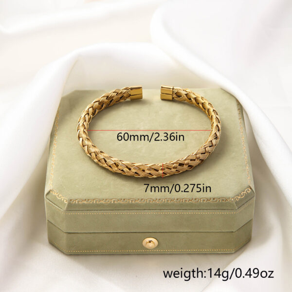 Pulsera abierta estilo serpiente color oro baño de oro de 18K