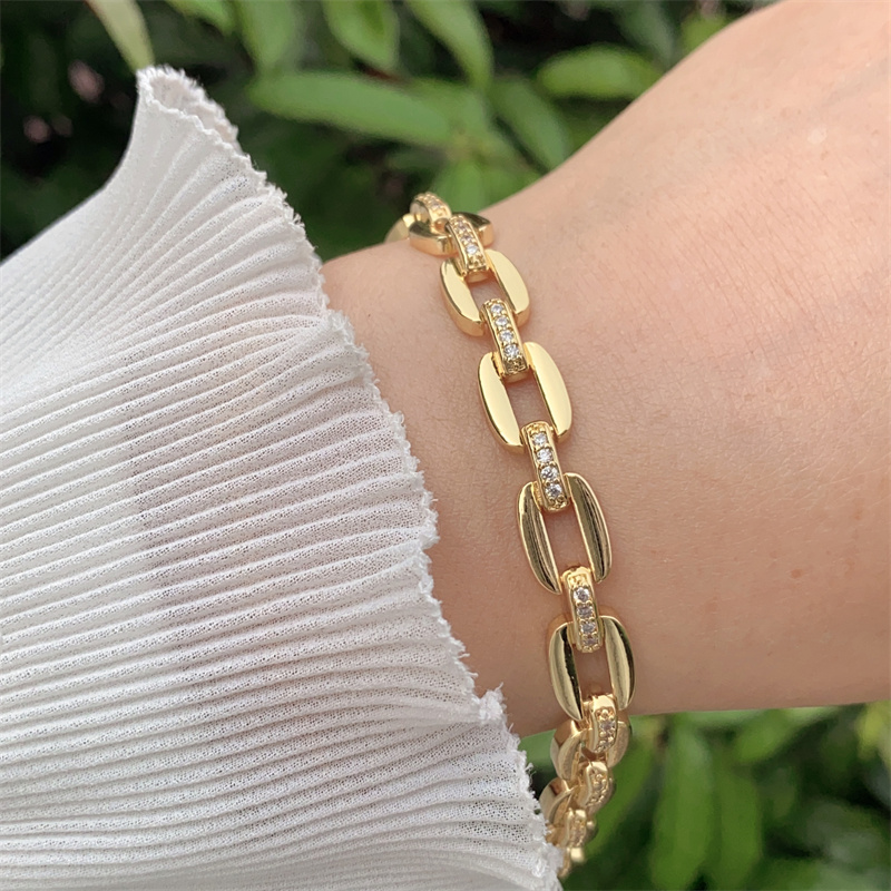 Pulsera con baño de oro de 18K y circonitas