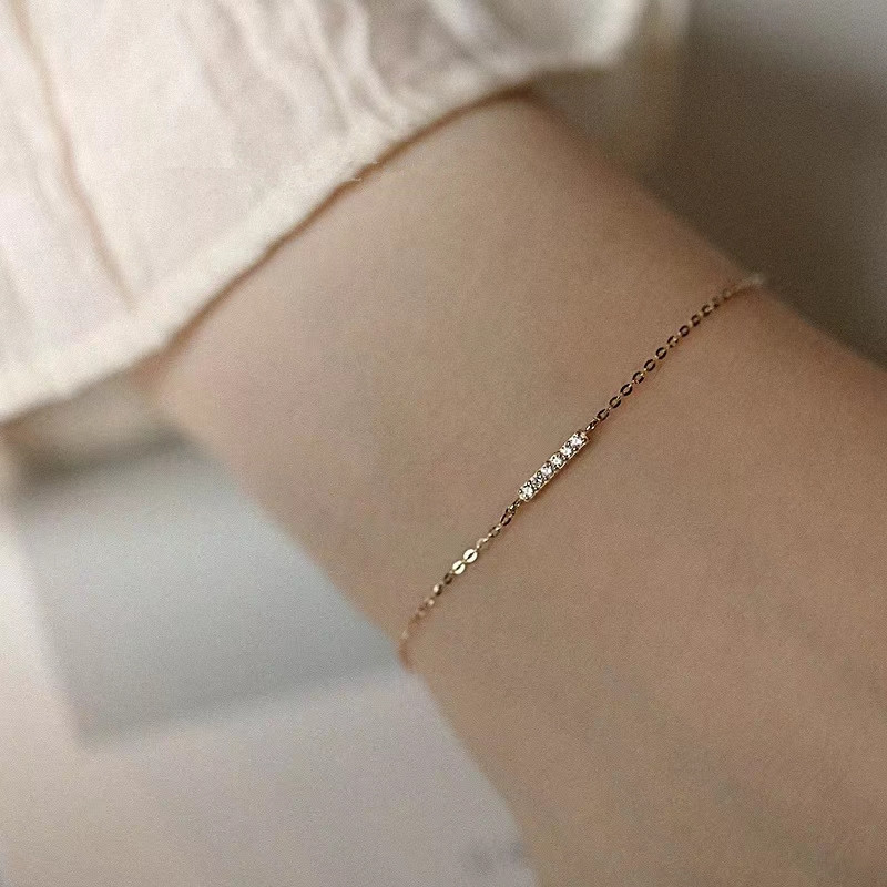 Pulsera con dije de circonitas minimalista-Plata 925-C0 Pulsera con dije de circonitas minimalista baño de oro de 18K